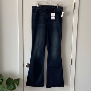 NWT Gap dark flare denim jean